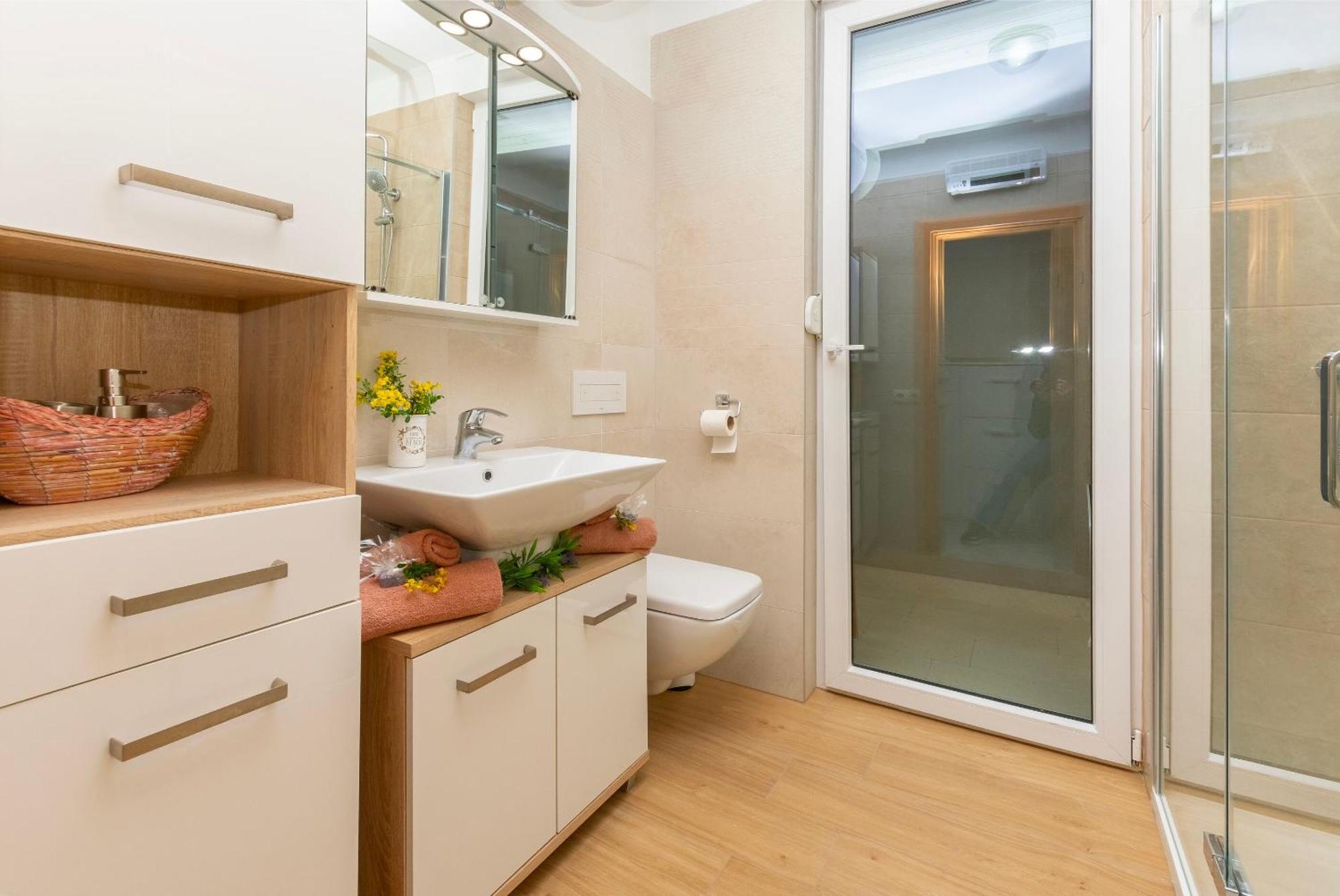 Apartment Ivanka Omiš Eksteriør billede