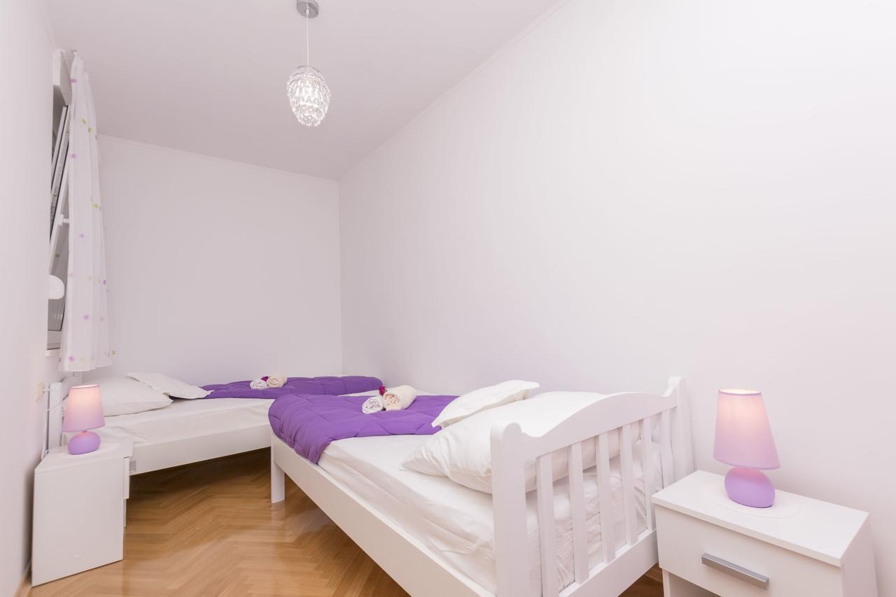Apartment Ivanka Omiš Eksteriør billede