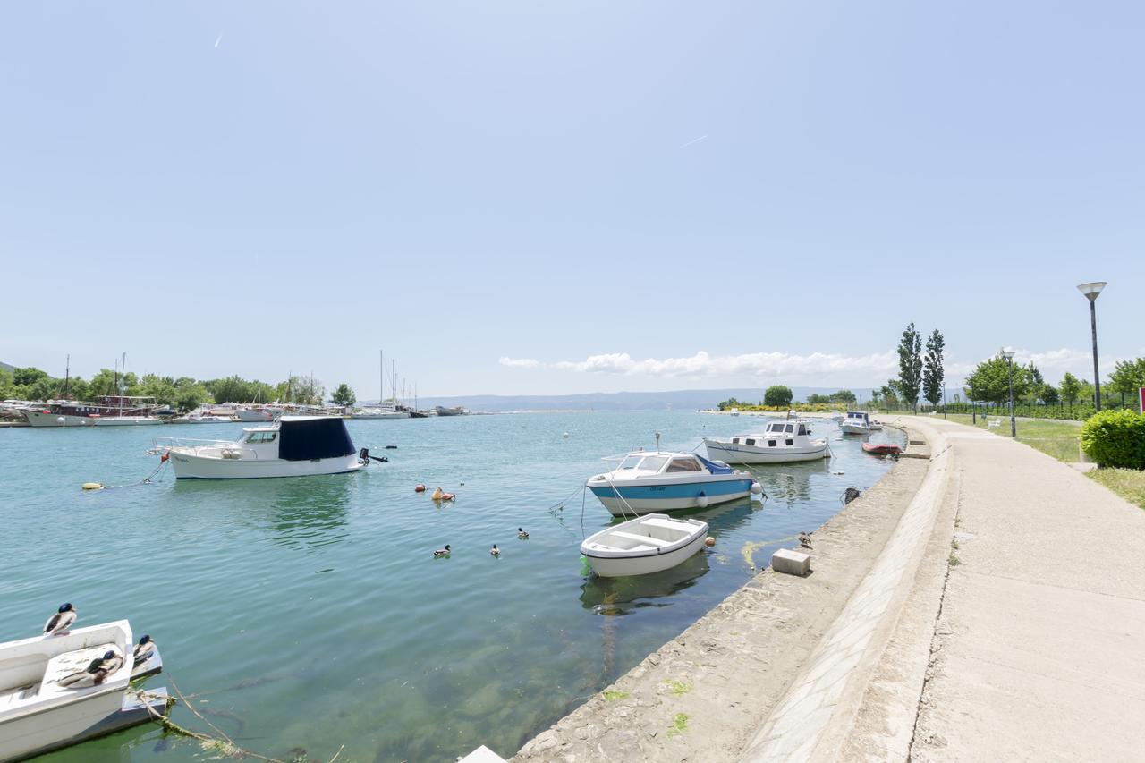 Apartment Ivanka Omiš Eksteriør billede