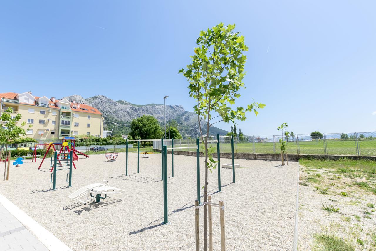 Apartment Ivanka Omiš Eksteriør billede